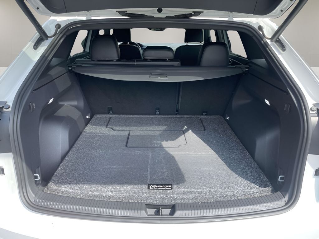 2024 Volkswagen Atlas Cross Sport 2.0T SEL
