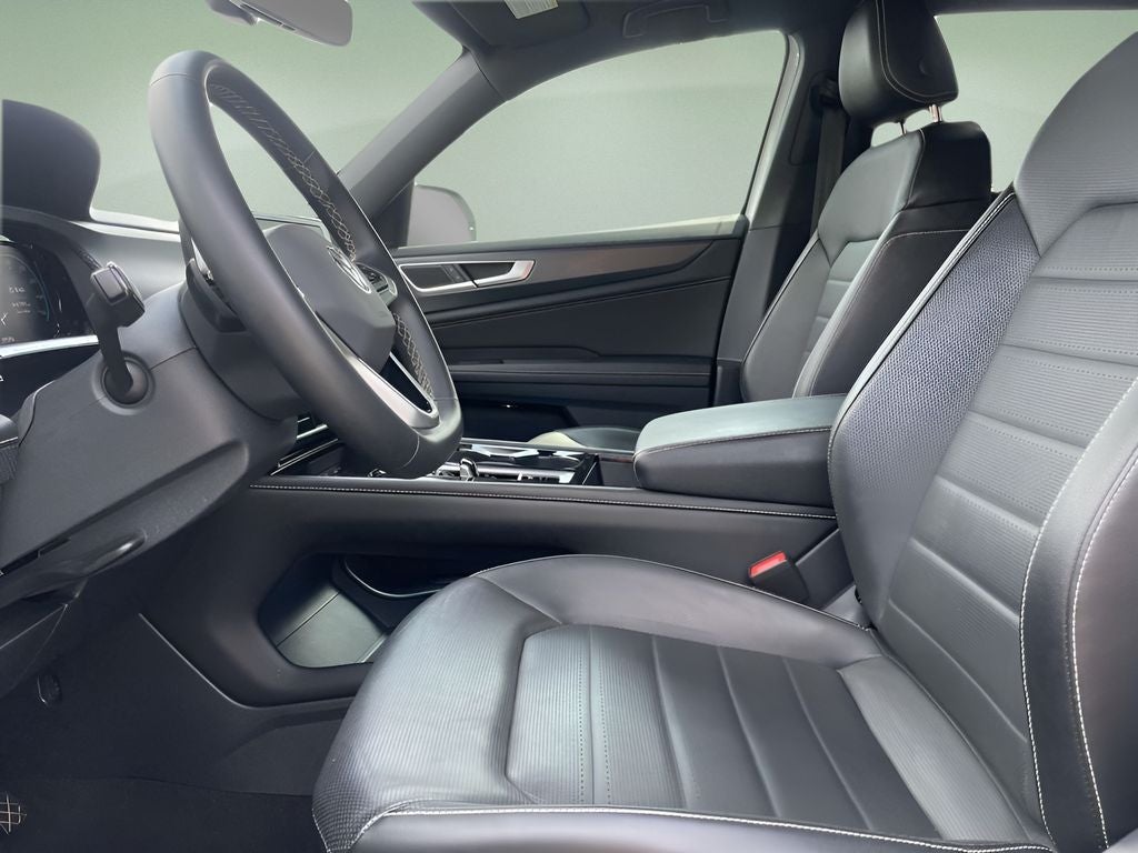 2024 Volkswagen Atlas Cross Sport 2.0T SEL