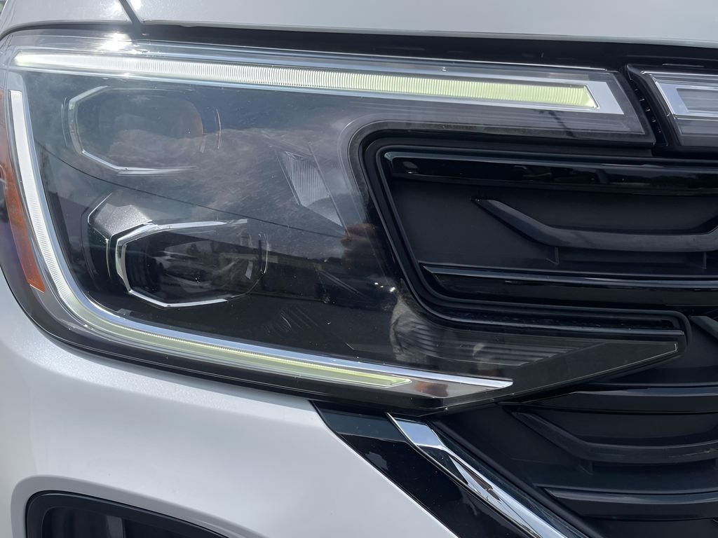 2024 Volkswagen Atlas Cross Sport 2.0T SEL