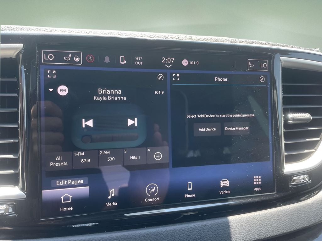 2023 Chrysler Pacifica Touring L