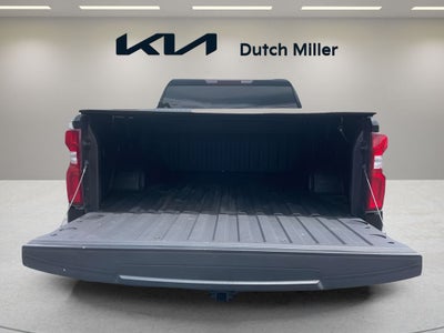 2022 Chevrolet Silverado RST