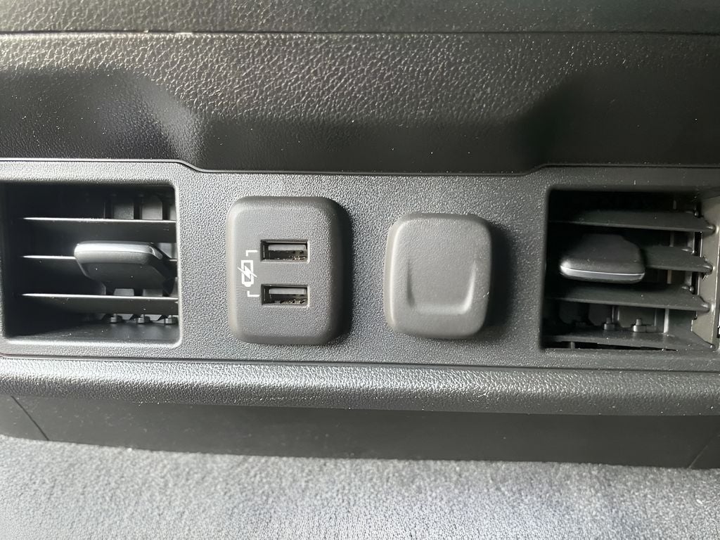 2022 Chevrolet Silverado RST