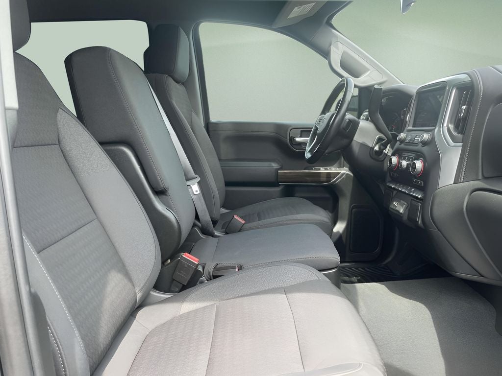 2022 Chevrolet Silverado RST