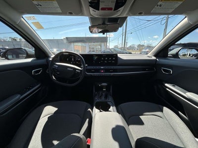 2025 Kia K4 LXS