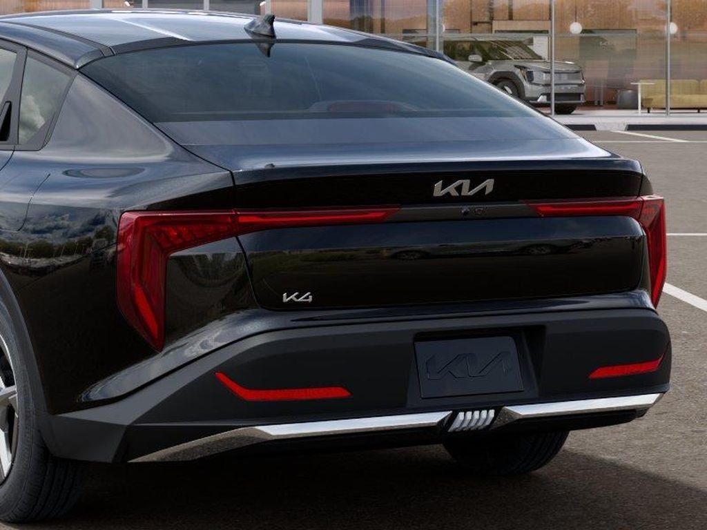 2027 Kia K4 LX
