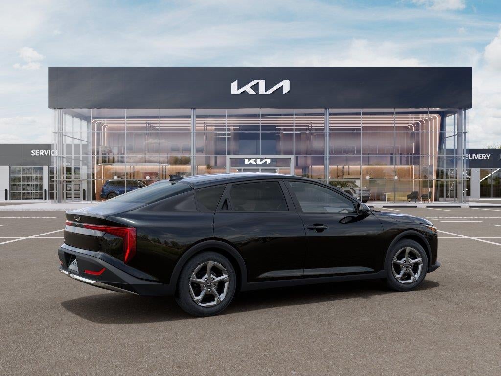 2027 Kia K4 LX