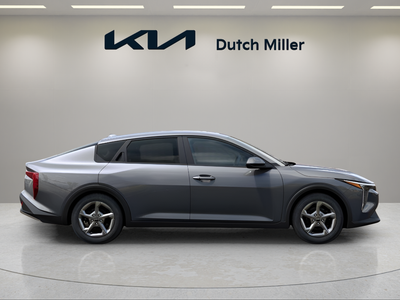 2027 Kia K4 LX