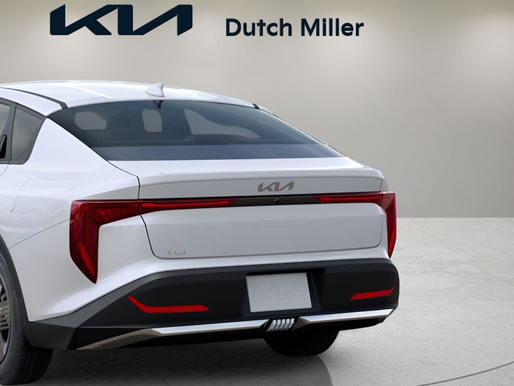 2026 Kia K4 LX
