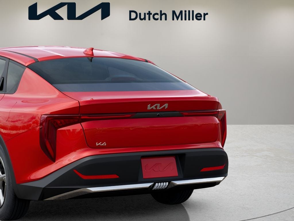 2026 Kia K4 LXS