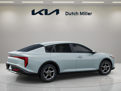 2027 Kia K4 LX