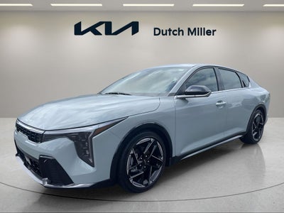 2025 Kia K4 GT-Line