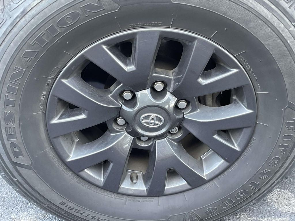 2023 Toyota Tacoma SR5