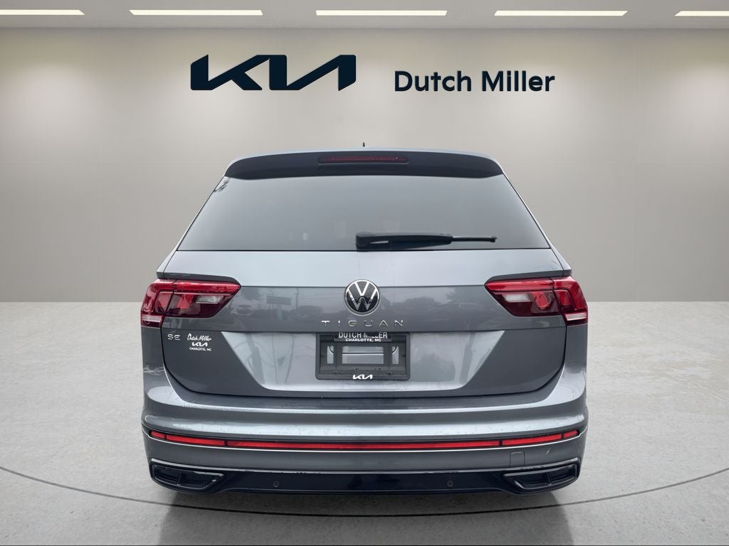 2024 Volkswagen Tiguan SE R-Line Black
