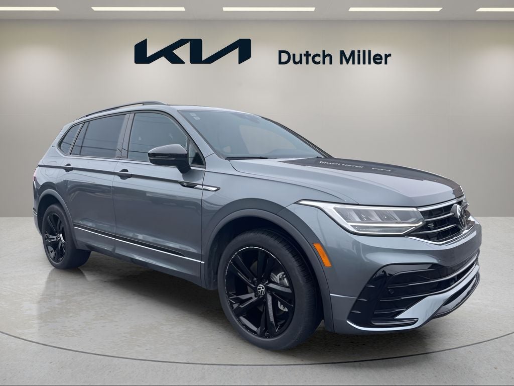 2024 Volkswagen Tiguan SE R-Line Black