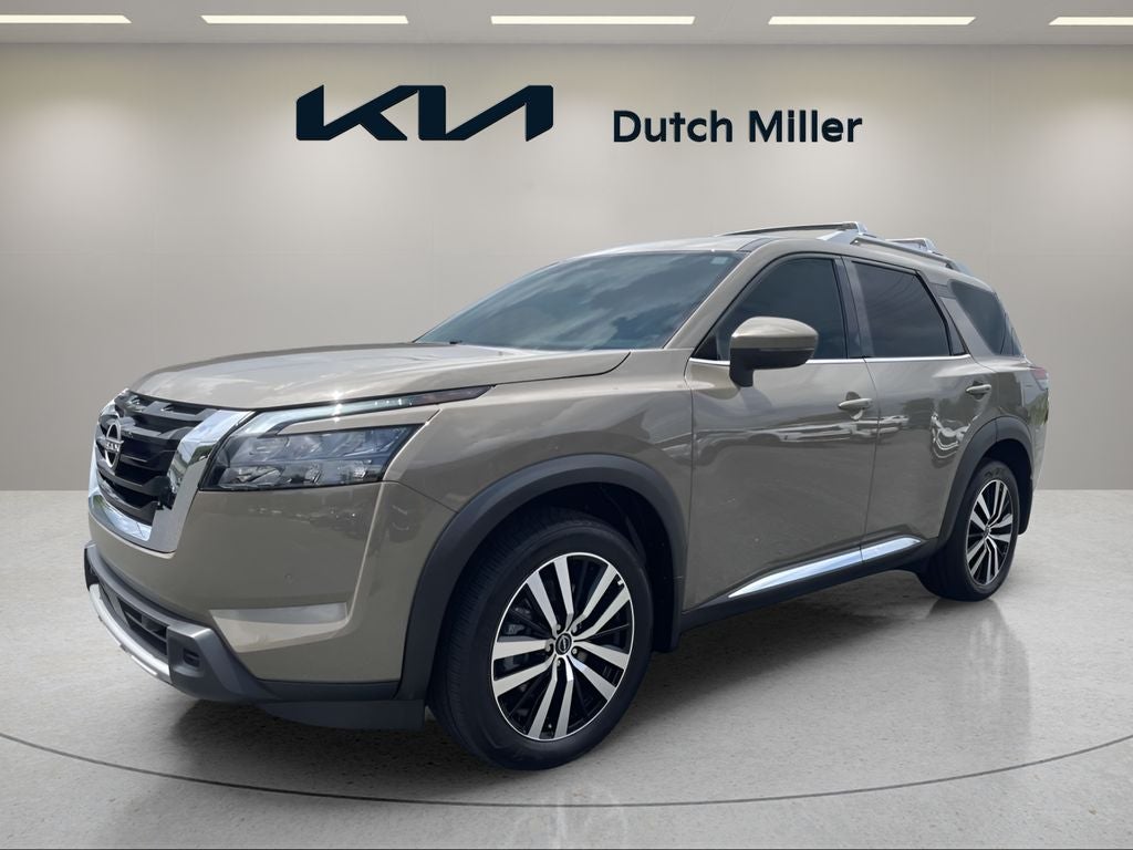 2025 Nissan Pathfinder Platinum