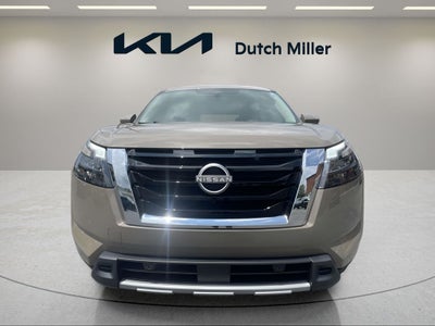 2025 Nissan Pathfinder Platinum