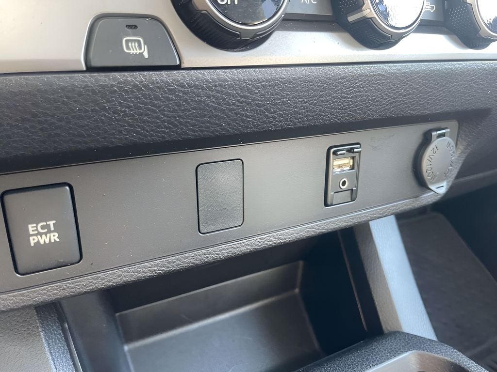 2016 Toyota Tacoma SR5