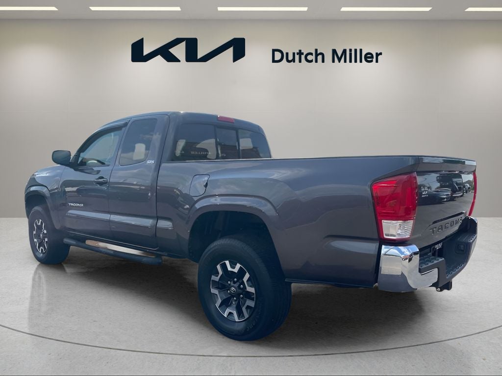 2016 Toyota Tacoma SR5