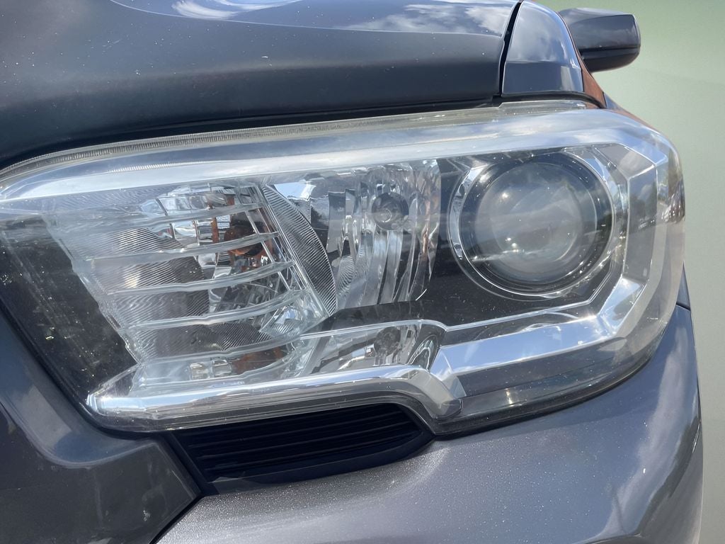 2016 Toyota Tacoma SR5