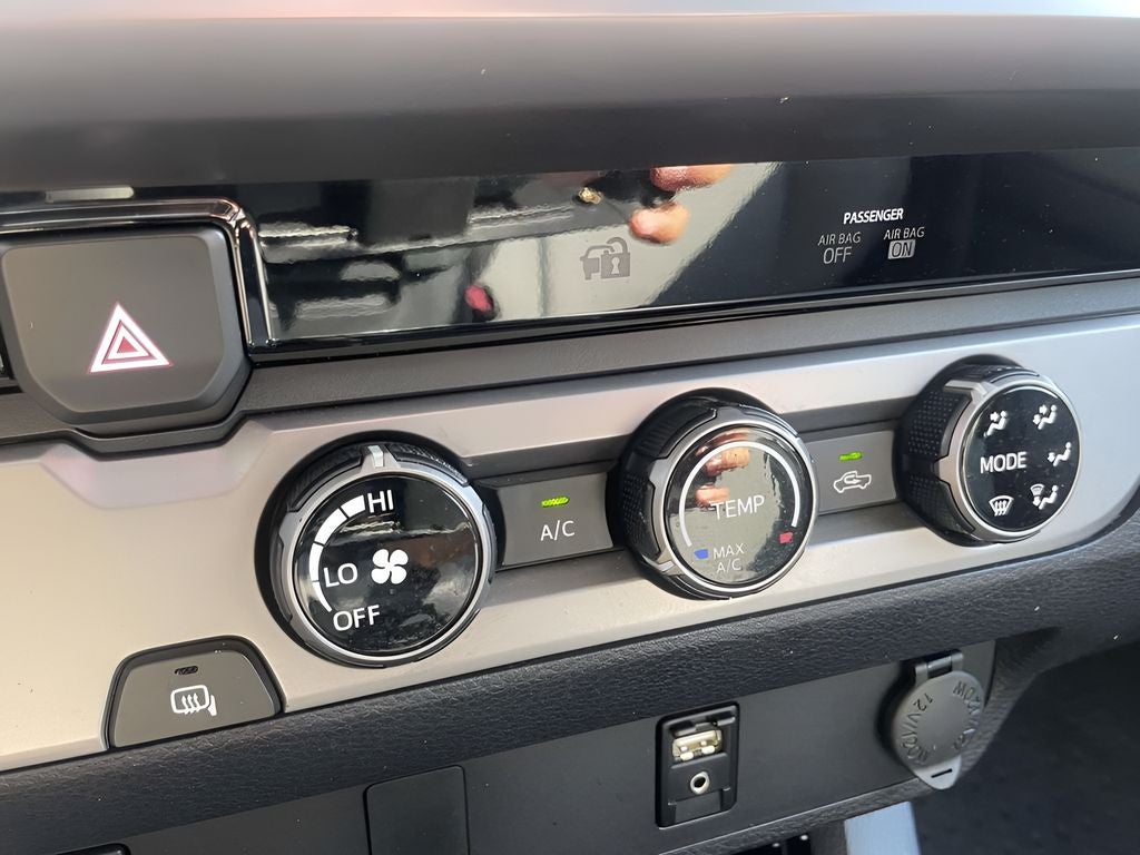 2016 Toyota Tacoma SR5