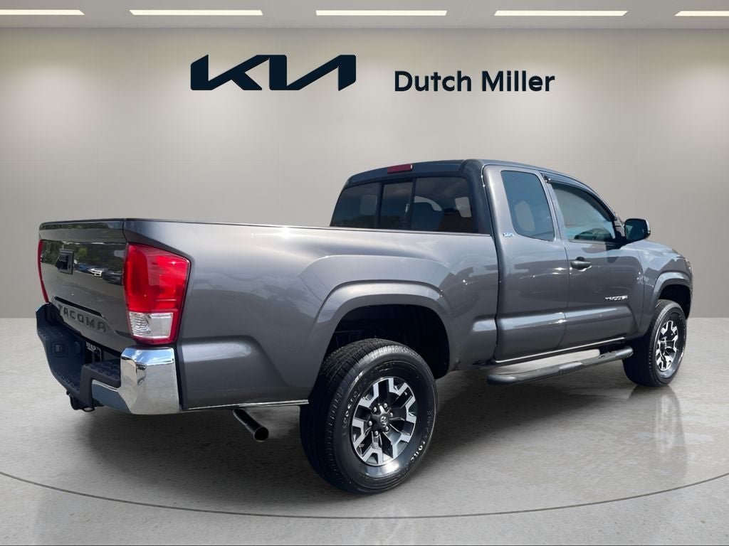 2016 Toyota Tacoma SR5