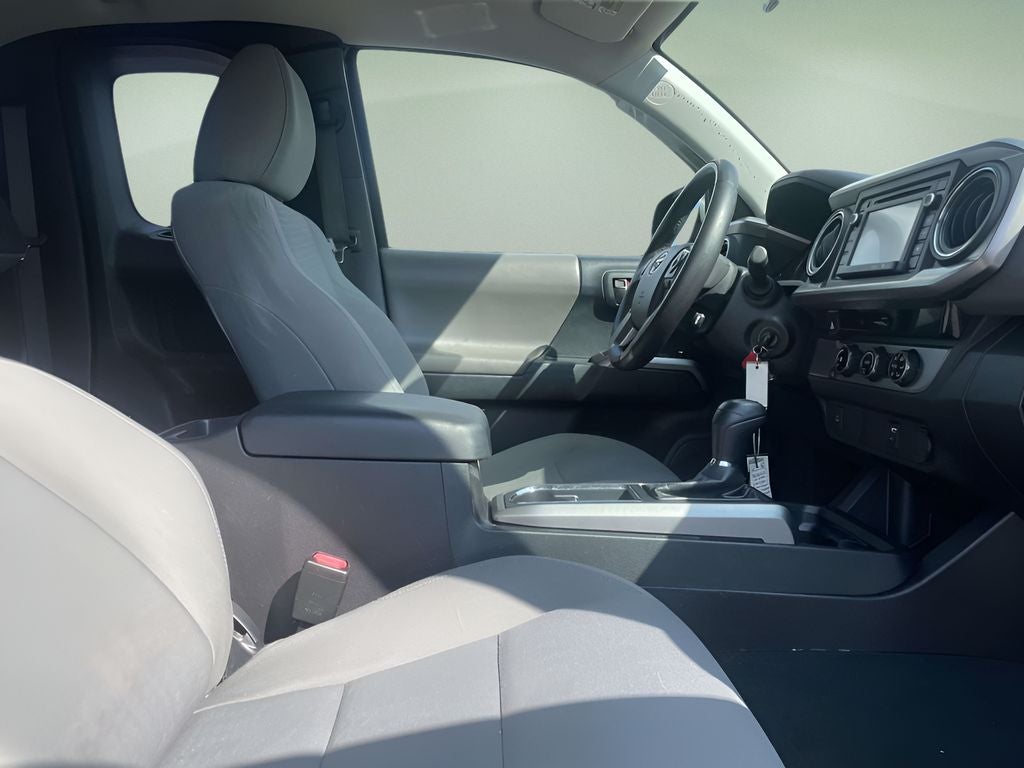 2016 Toyota Tacoma SR5