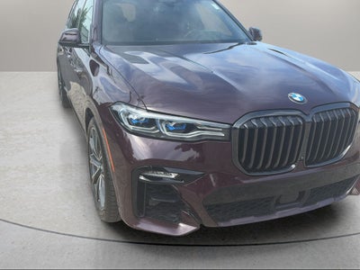 2022 BMW X7 M50i
