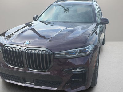 2022 BMW X7 M50i