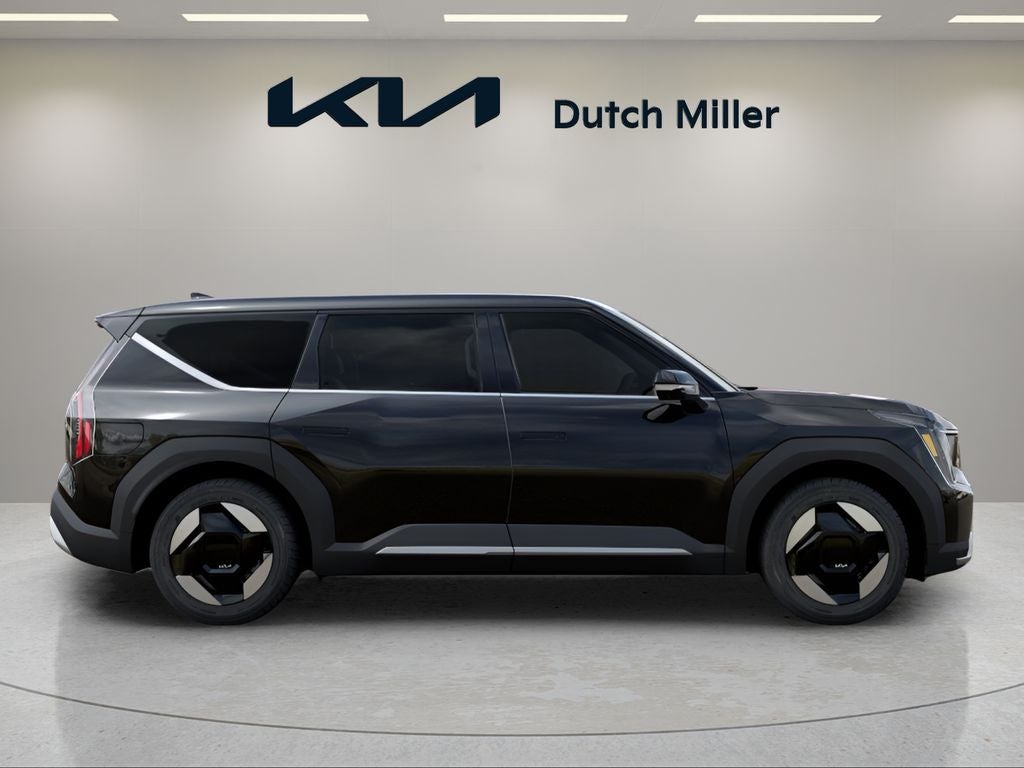 2026 Kia EV9 Light Long Range