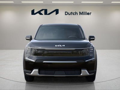 2026 Kia EV9 Light Long Range