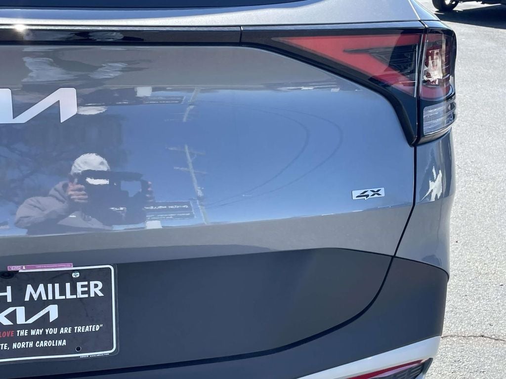 2025 Kia Sportage EX