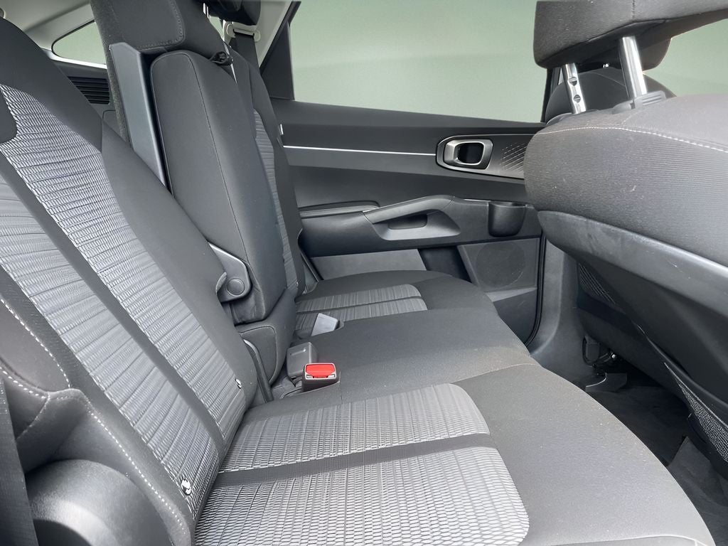 2025 Kia Sorento LX