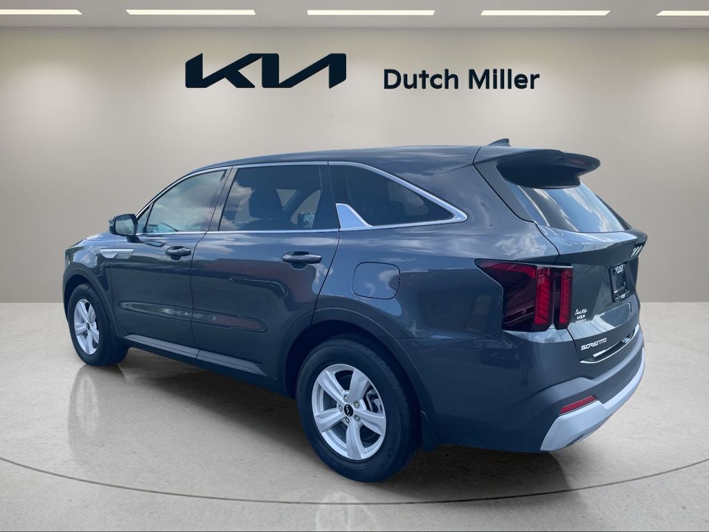 2025 Kia Sorento LX