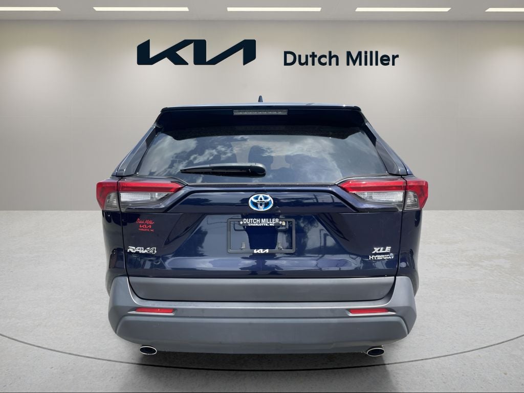 2022 Toyota RAV4 Hybrid XLE
