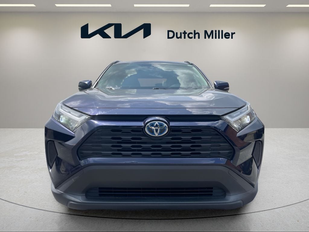 2022 Toyota RAV4 Hybrid XLE