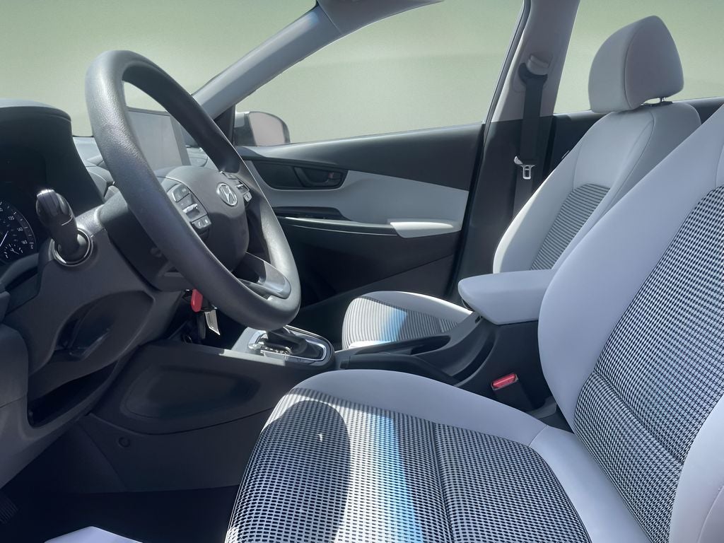 2022 Hyundai Kona SE