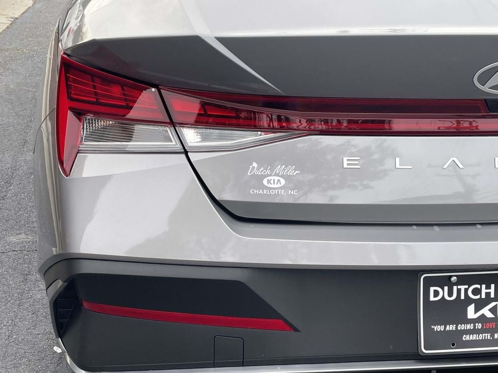 2024 Hyundai Elantra HEV Blue