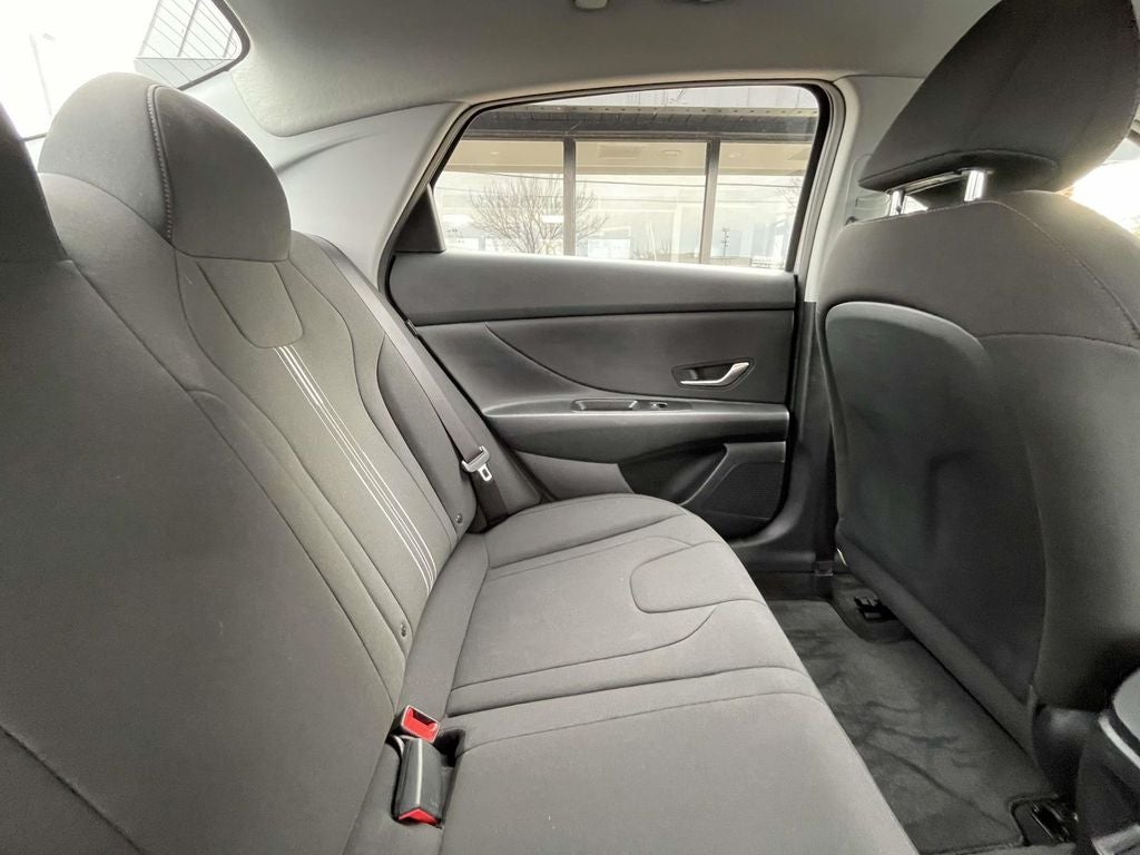 2024 Hyundai Elantra HEV Blue