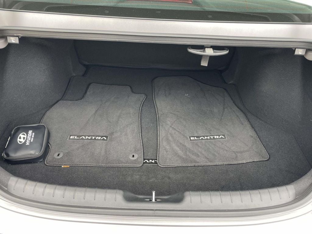 2024 Hyundai Elantra HEV Blue