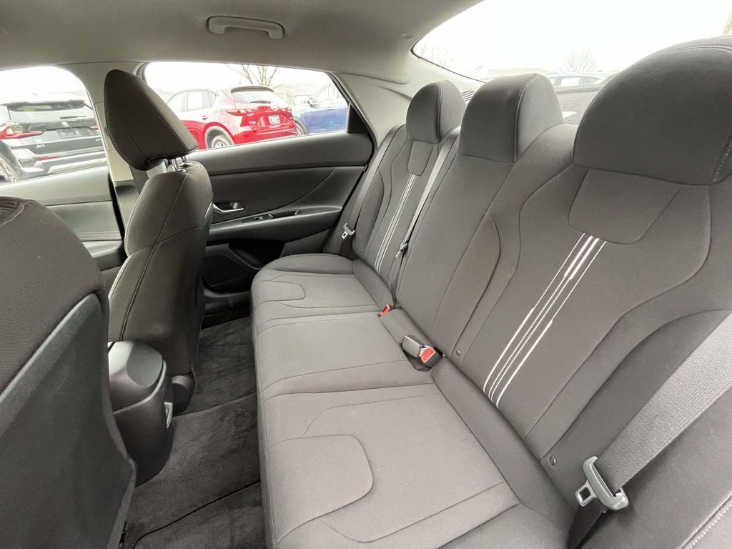 2024 Hyundai Elantra HEV Blue