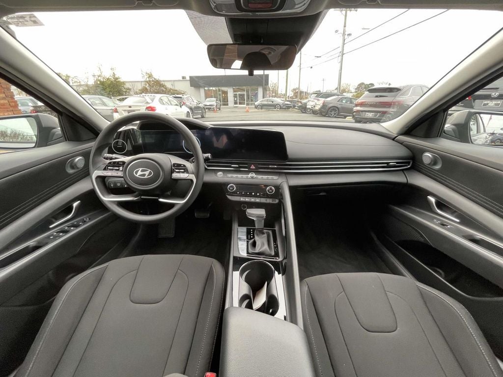 2024 Hyundai Elantra HEV Blue