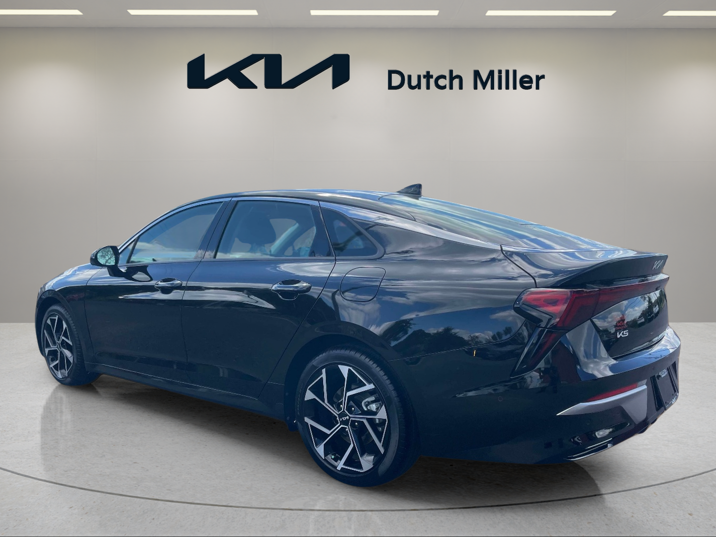 2025 Kia K5 EX