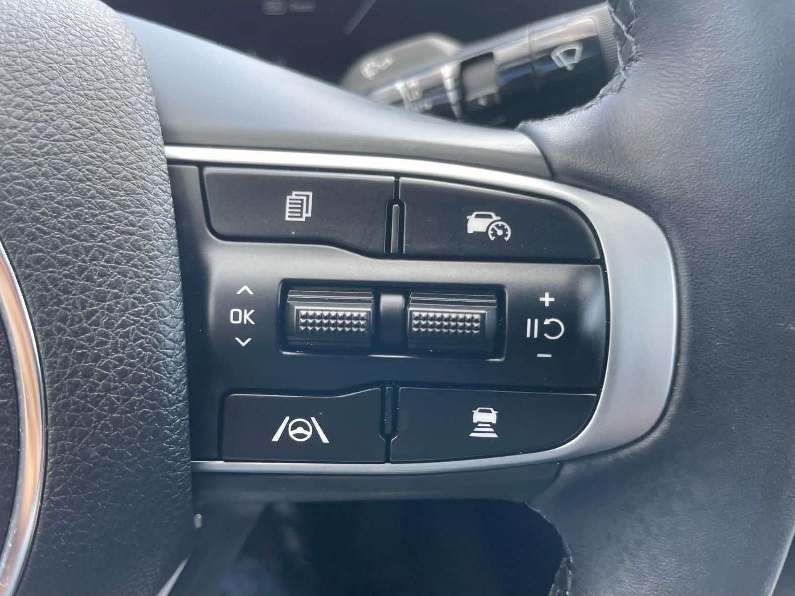 2025 Kia K5 EX