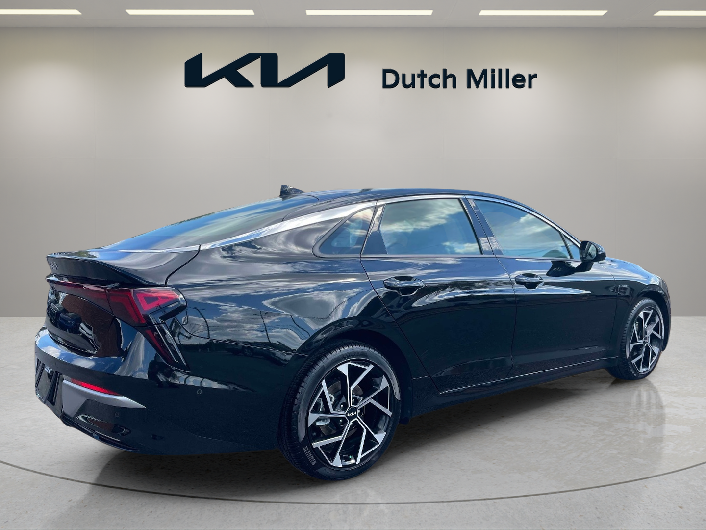 2025 Kia K5 EX