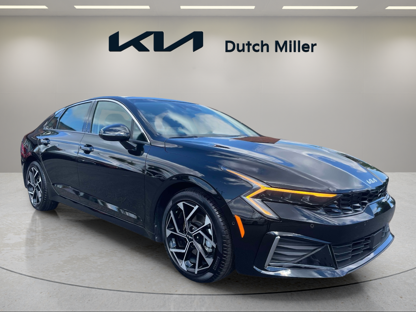2025 Kia K5 EX