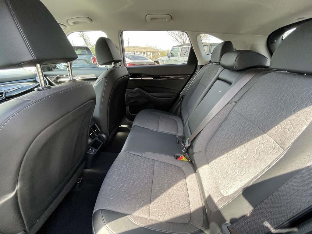 2025 Kia Seltos X-Line