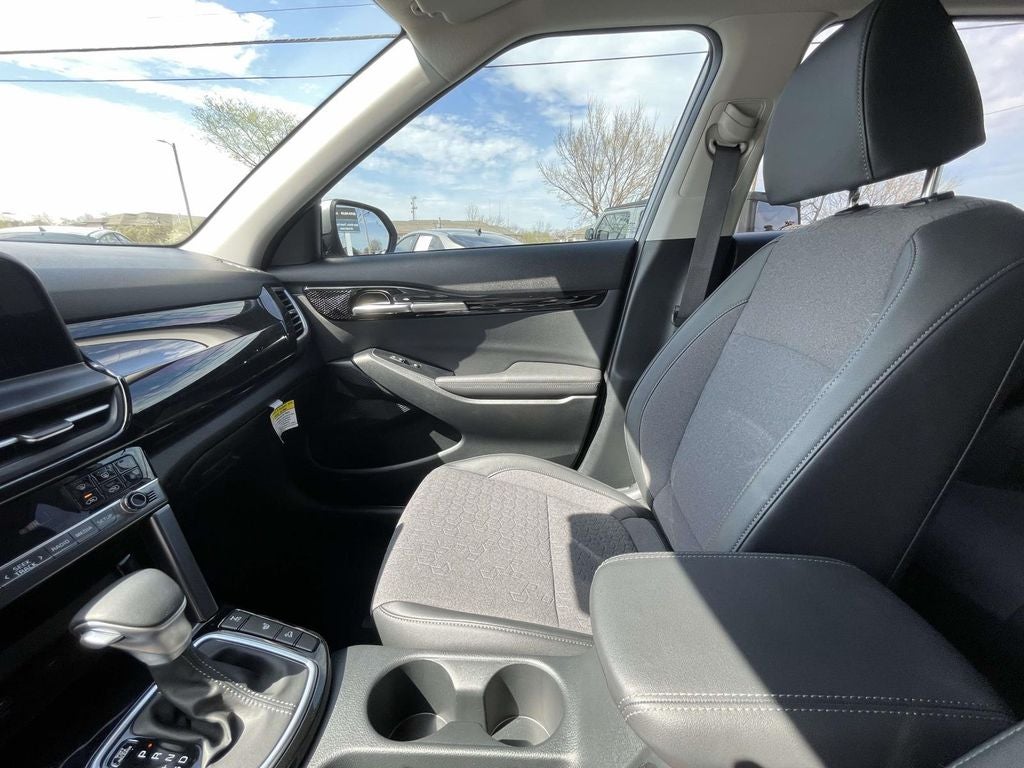 2025 Kia Seltos X-Line