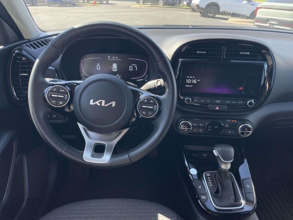 2023 Kia Soul EX