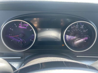 2024 Kia Carnival LX