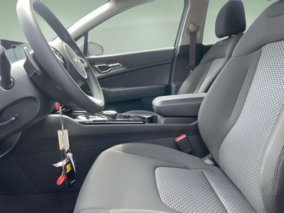 2025 Kia Sportage Hybrid LX